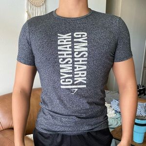 GYMSHARK ATHLETIC SHIRT